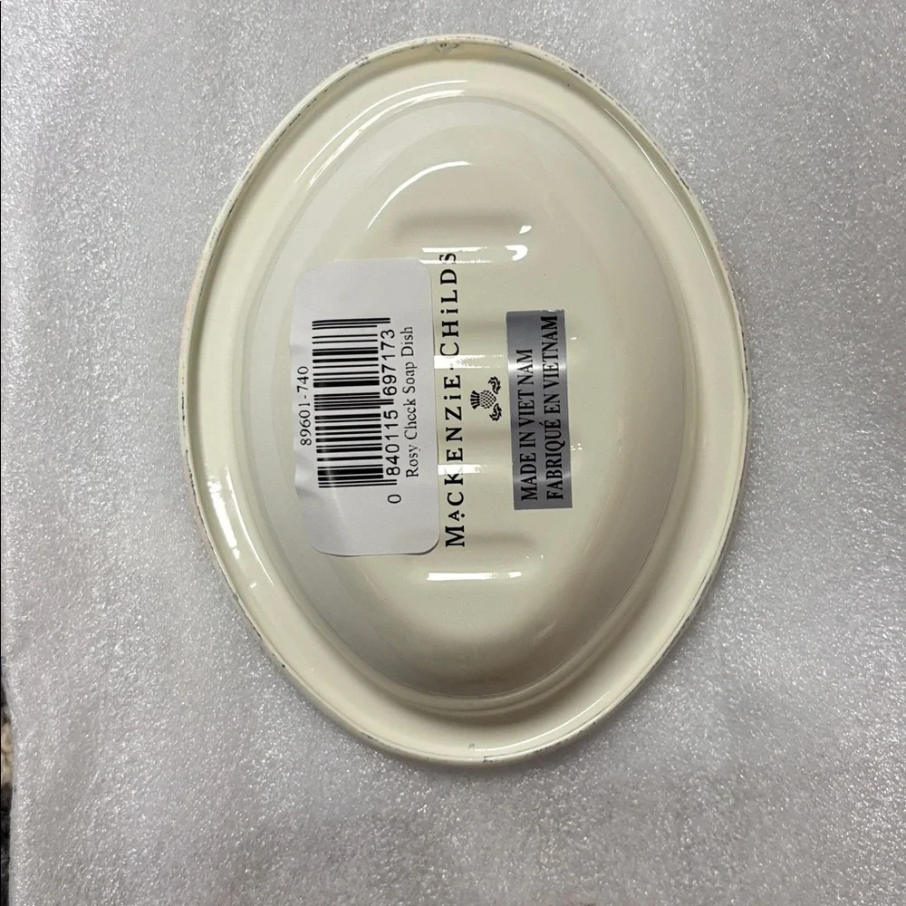 MacKenzie-Childs rosy check soap dish - Picture 3 of 5